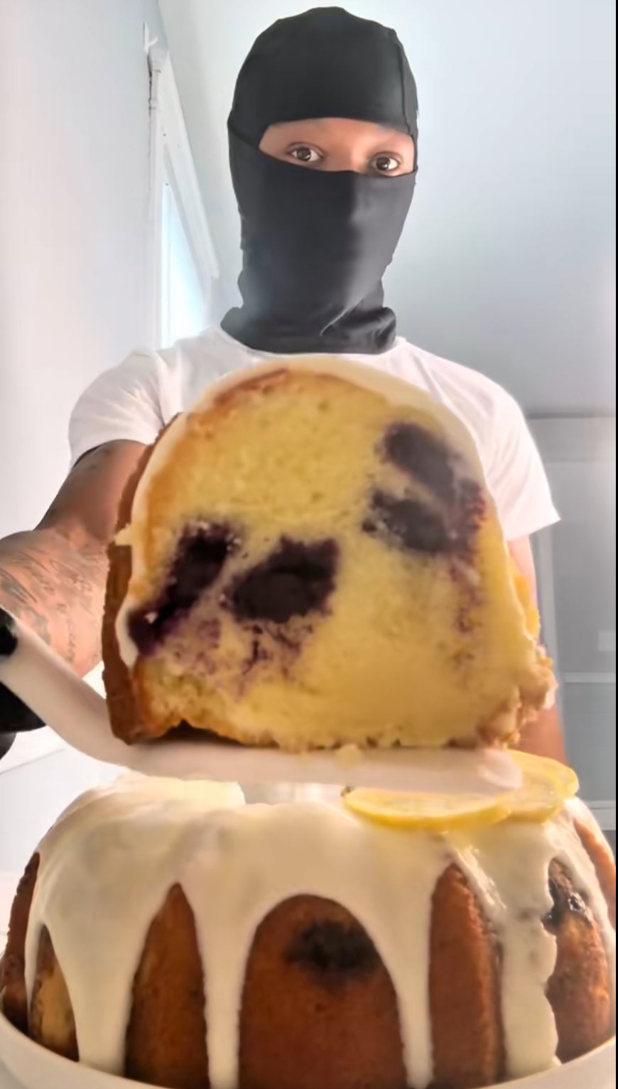 Lemon blueberry poundcake
